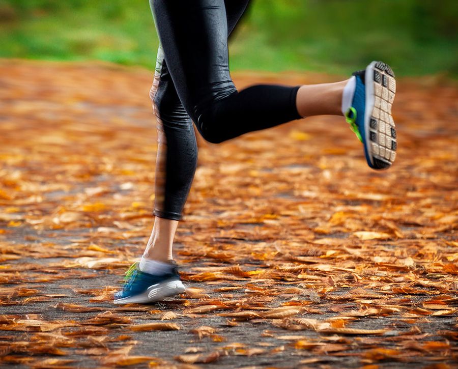 1000-running-on-fall-leaves.jpg