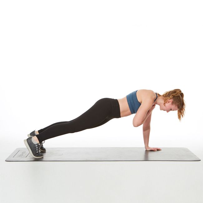 high-plank-shoulder-tap