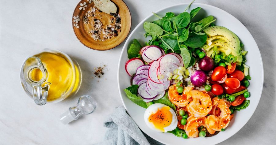 Tablescape_of_Mediterranean_Diet_Lunch