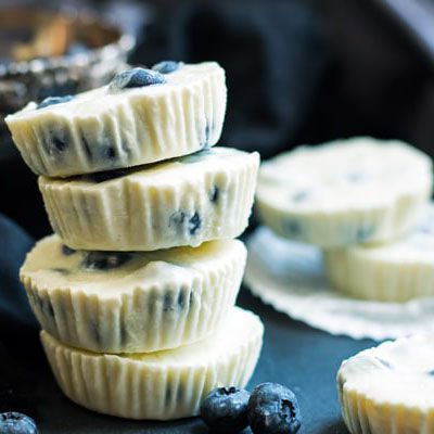 Lemon_and_Blueberry_Frozen_Greek_Yogurt_Bites