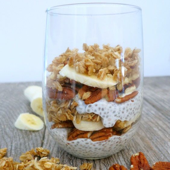 Banana_Nut_Greek_Yogurt_Chia_Seed_Pudding_Parfait