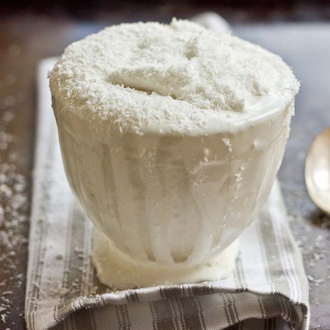 Coconut cream pie protein shake
