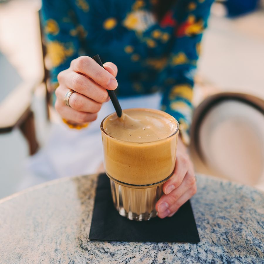 Woman who made a coffee frappé recipe