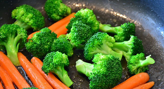 6 Simple Ways to Eat More Veggies and Actually Like It